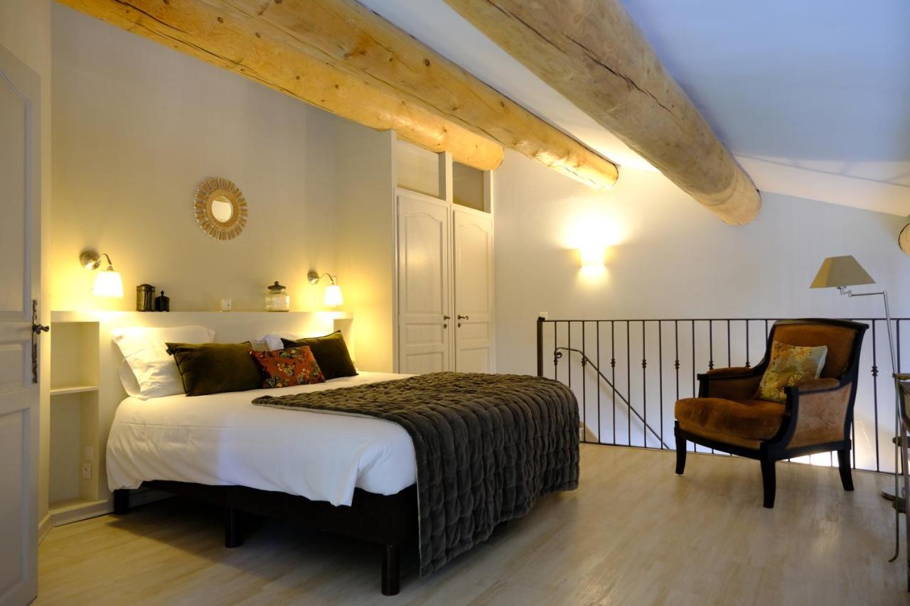 Bed and Breakfast Domaine Le Bois Des Dames Chantemerle-lès-Grignan Exterior foto