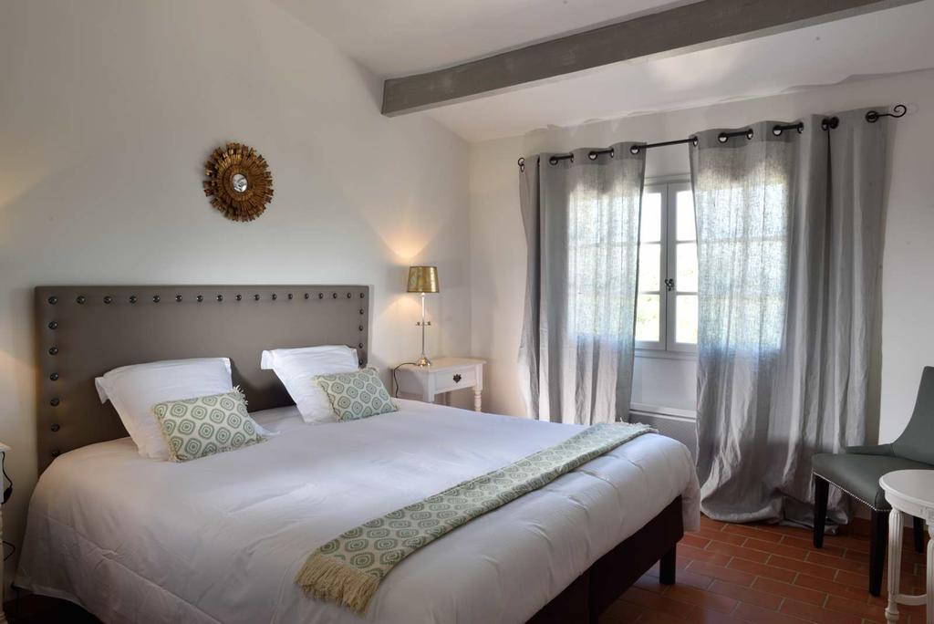 Bed and Breakfast Domaine Le Bois Des Dames Chantemerle-lès-Grignan Exterior foto